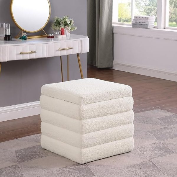 Lillia 300 – Nordic Teddy Fleece Storage Ottoman