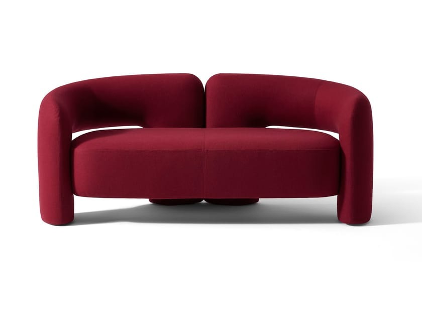 b_Cassina_DUDET_rQtAAIKGcr